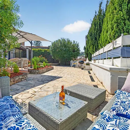 Belle Maison A Avec Jardin De Citronniers * Μεντόν